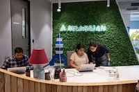 AI-Powered Workflow Assistants Image 1