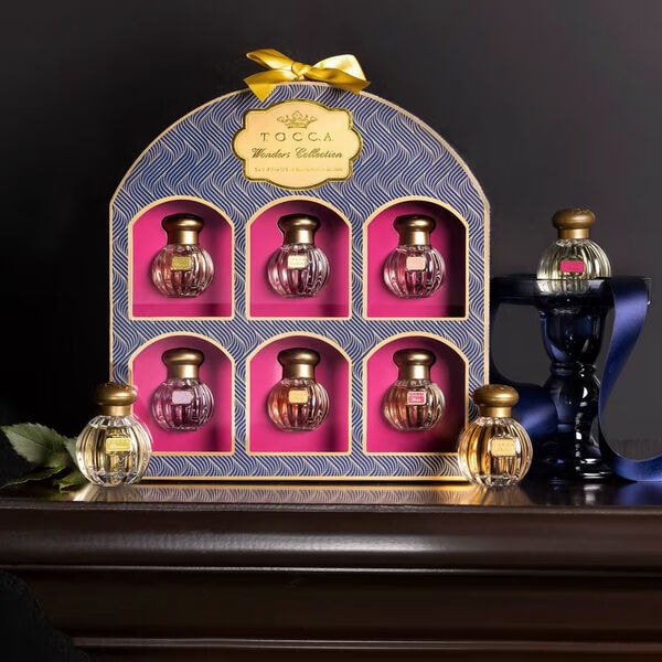 Sophisticated Miniature Perfume Sets