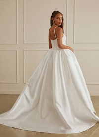 Affordable Designer Bridalwear Image 8