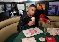 Speed Dating Diners Image 1