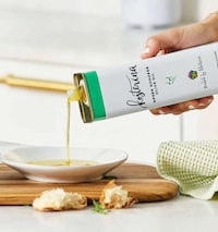Refreshingly Flavored Olive Oils