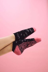 Breast Cancer Awareness-Supporting Socks Image 2