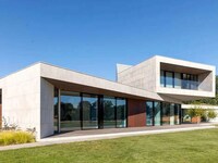 Discreet Architectural Polish Homes Image 2