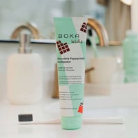 Festive Chocolate-Mint Toothpaste Image 2