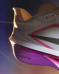 Chunky High-Performance Runners Image 3