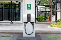 AI Modeling-Enhanced EV Charging Image 1