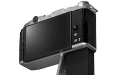 Lightweight Mirrorless Lifestyle Cameras