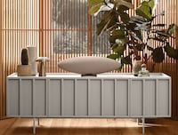 Spaceship-Resembling Premium Speakers Image 2