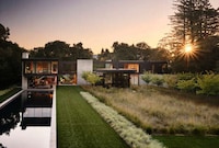 Curated Modern Architectural Homes Image 2