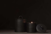 Self-Leveling Coconut Wax Candles Image 1