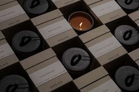 Self-Leveling Coconut Wax Candles Image 7