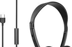 Lightweight USB-C Headphones