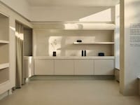 Spa-Like Flagship Stores Image 3