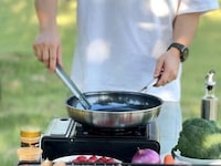 Durable Bio-Inert Skillets Image 5