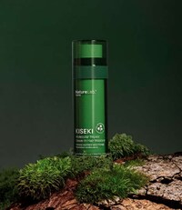 Molecular Technology-Powered Haircare Image 1