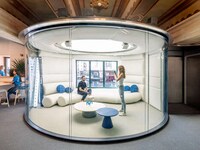 Futuristic Interactive Retail Designs Image 4