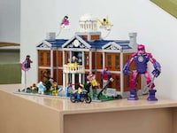 Superhero Headquarter Puzzle Sets Image 2