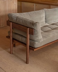 Refined Minimal Furniture Capsules Image 4