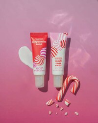 Festive Moisturizing Gifts Image 4