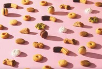 Pastry-Centric Coffee Table Books Image 3
