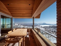 Mountainous Elliptical House Image 3
