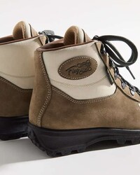 Ultra-Durable Urban Boots Image 3