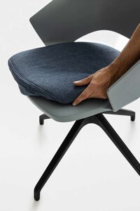 Enhanced Comfort Versatile Chairs Image 3