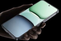 Micro-Curved Finish Smartphones Image 1