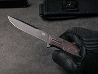 Sleek Tactical Foldable Knives