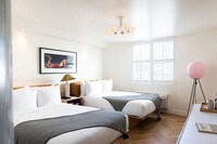 Modernized West Hollywood Hotels Image 4