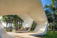Resilient Concrete Sea Walls Image 1