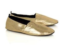 Spiffy Shiny Slippers Image 3