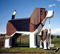 Doghouse Bed & Breakfasts Image 2