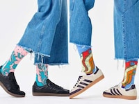 Vibrant Statement Capsules Image 2