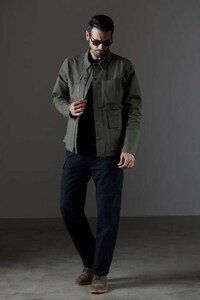 Photographer-Focused Jacket Designs Image 3