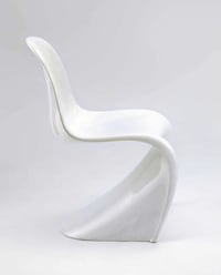 Fiberglass Mid-Century Chairs Image 2