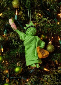 QSR Brand Holiday Ornaments Image 5