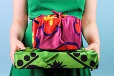 Vibrant Reusable Gift Wraps Article Thubnail