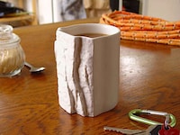Handle-Free Coffee Mugs Image 2