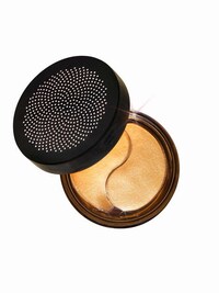 Antioxidant-Fueled Eye Patches Image 5