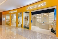 Botanical Lab Beauty Stores Image 2