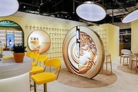 Botanical Lab Beauty Stores Image 4