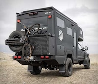 Off-Road Premium Comfort Campers Image 4