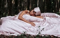 Refreshing Mint-Infused Bed Sheets Image 3