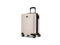 Exceptionally Durable Suitcases Image 3