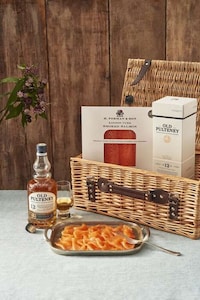 Collaboration Seasonal Spirit Hampers Image 1