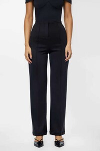 Athletic-Inspired Clothing Image 7
