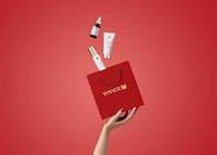 Luxurious Skincare Holiday Sets Image 1