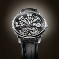 Refined Steel Watch Designs Image 4