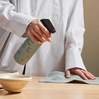 Plant-Based All-Purpose Cleaners Image 3